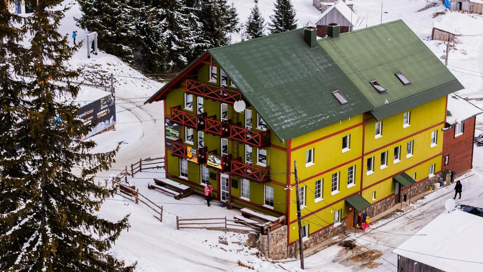 Robert Hotel Dragobrat Exterior photo